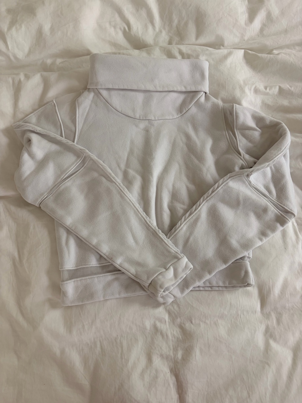 White alo crop  Sweatshirt
